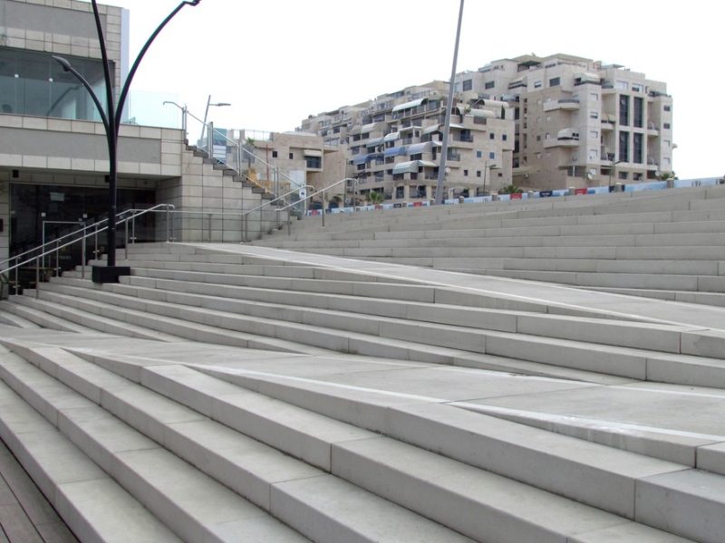 Ashkelon-hamarina-stairs02