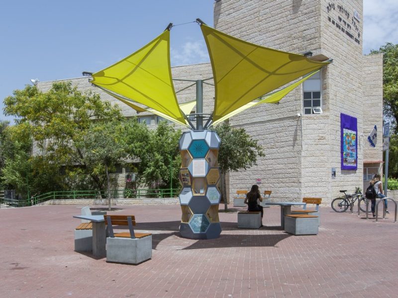 SARONA-Bench-In-JERUSALEM-08
