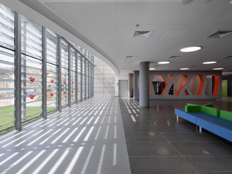 azrieli-college-architect-concrte-03