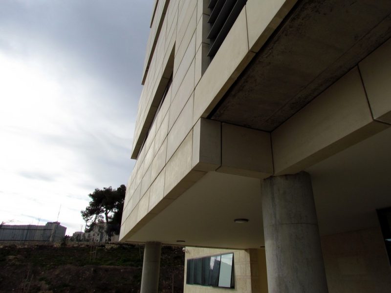 clading-beton-jeruzalem-college09