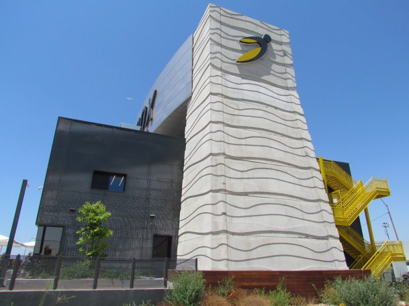 flybox-best-proj-of-2017-06