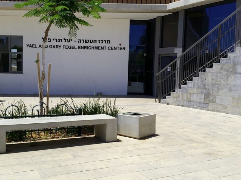 rehuvot-timna-ve-sarona-banch-07