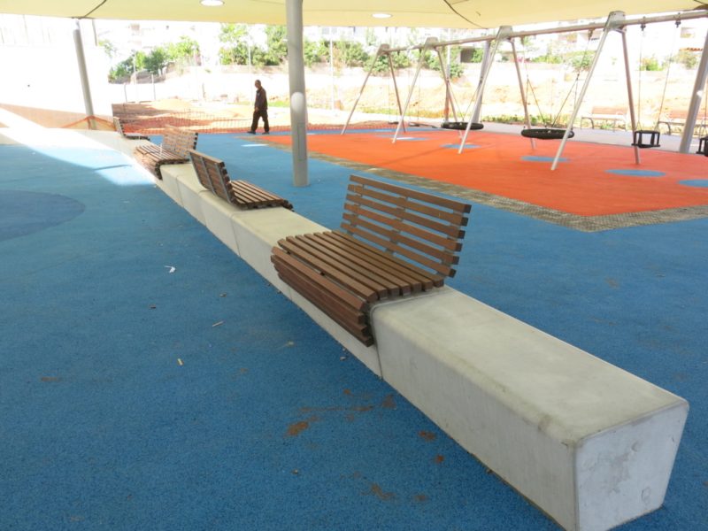 פארק-רחובות-ספסלי-תבור-מעוגלים-1-1030x773